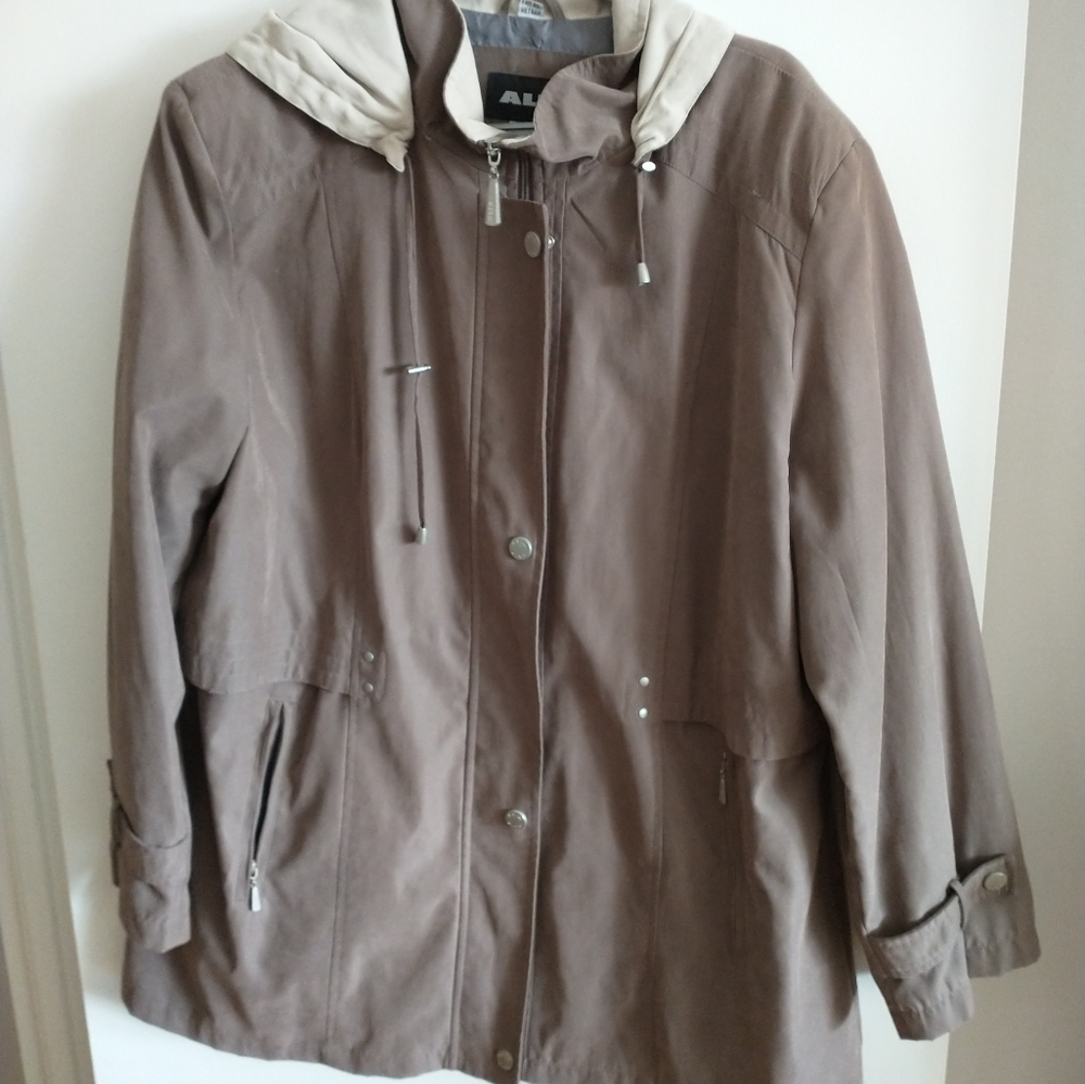 Alua ladies beige jacket xl
